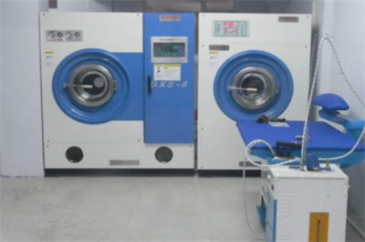 詩(shī)美干洗店